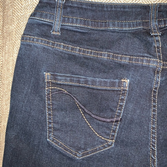 EUC Lane Bryant Bootcut Jeans Size 14 Short. - Picture 6 of 8